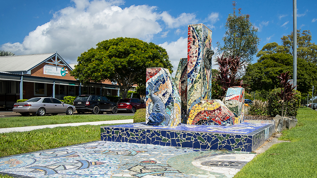 Fraser Coast arts: Colourful community mosaic sculpture in Hervey Bay highlighting public art on Queensland’s Fraser Coast.